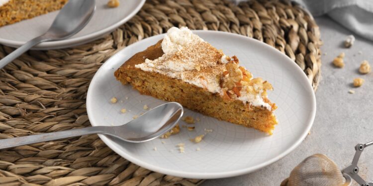 Morkų tortas vaikams ir suaugusiems – saldus, bet sveikesnis