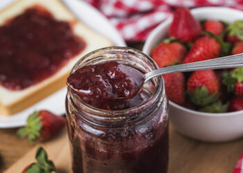 Braškių uogienė: vasaros kvapas, kuris laikosi per visą žiemą