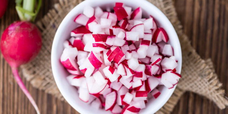 Ridikėlių salotos su grietine