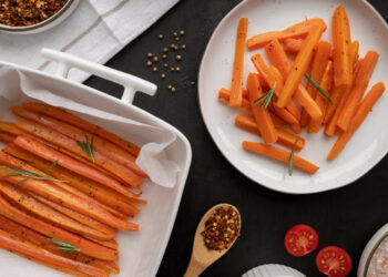 Traškios batatų lazdelės