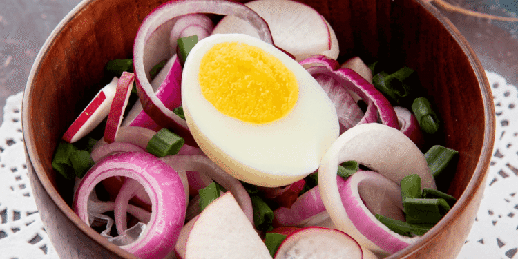 Ridikėlių salotos su kiaušiniu