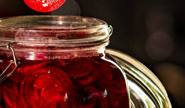 Saldžiarūgščiai marinuoti burokėliai – natūralus ir sveikas receptas