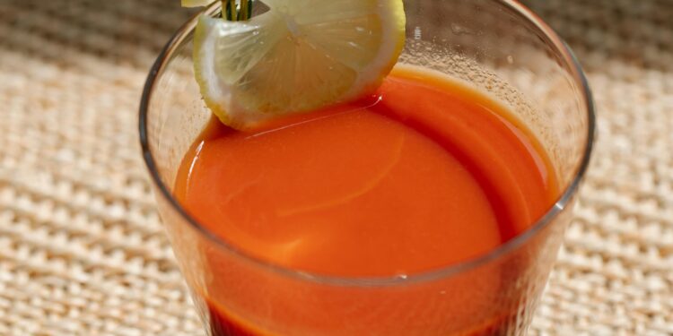 Pomidorų sultys žiemai – kaip išsaugoti skonį ir spalvą