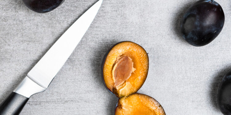 Slyvų puselės žiemai – saldi atsarga šaltajam sezonui