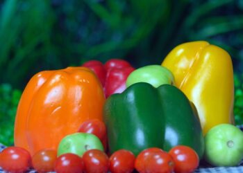 Paprikų mišrainė žiemai – vasaros spalvos žiemos dienoms
