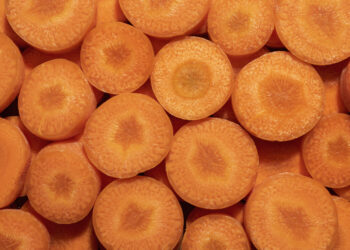 Mišrainė su morkomis žiemai – tradicinis skonis šaltajam sezonui