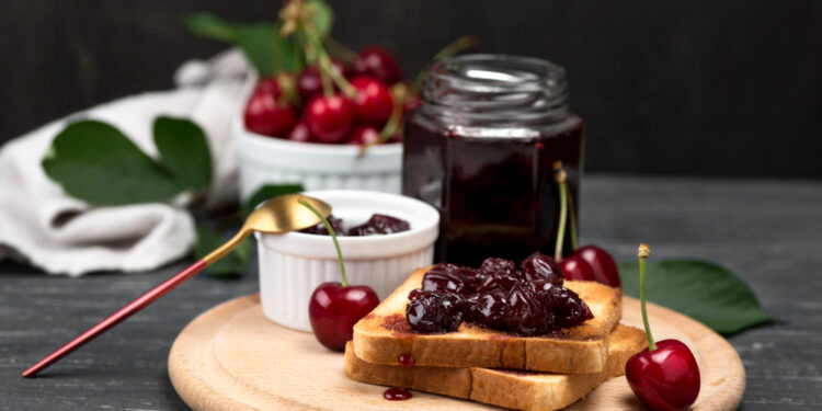 Trešnių uogienė – saldi atsarga šaltajam sezonui