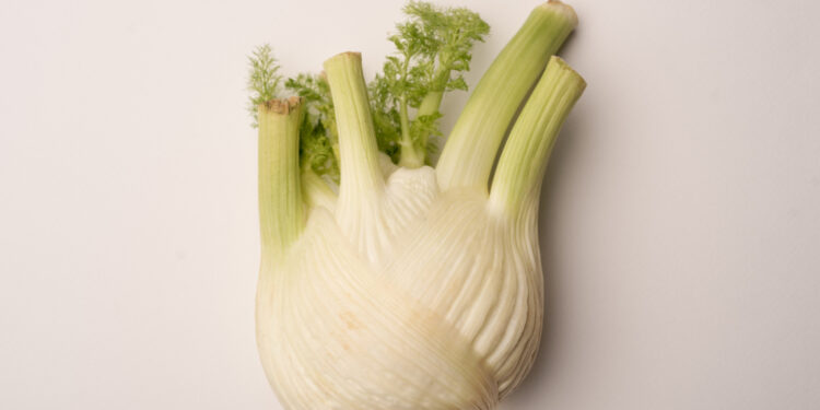 Kaip pasigaminti saldžiųjų pankolių arbatą namuose