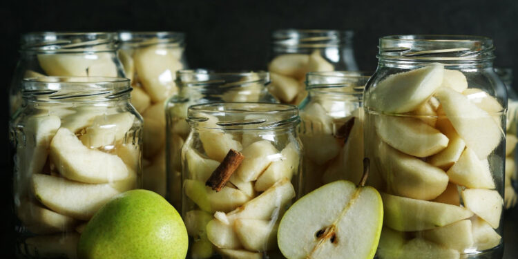 Kriaušių konservavimas žiemai – senolių patirtis