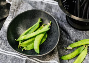 Kada sėti žirnius, kad nekirmytų: laikas, veislės ir patarimai